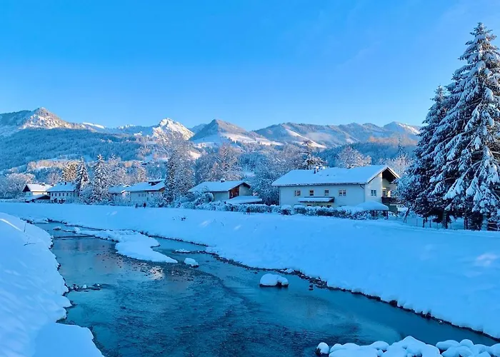 Appartement Alpenherz Im Allgaeu, Mit Balkon Und Bergblick